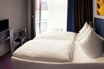 Hotel Arena Inn - Berlin Mitte